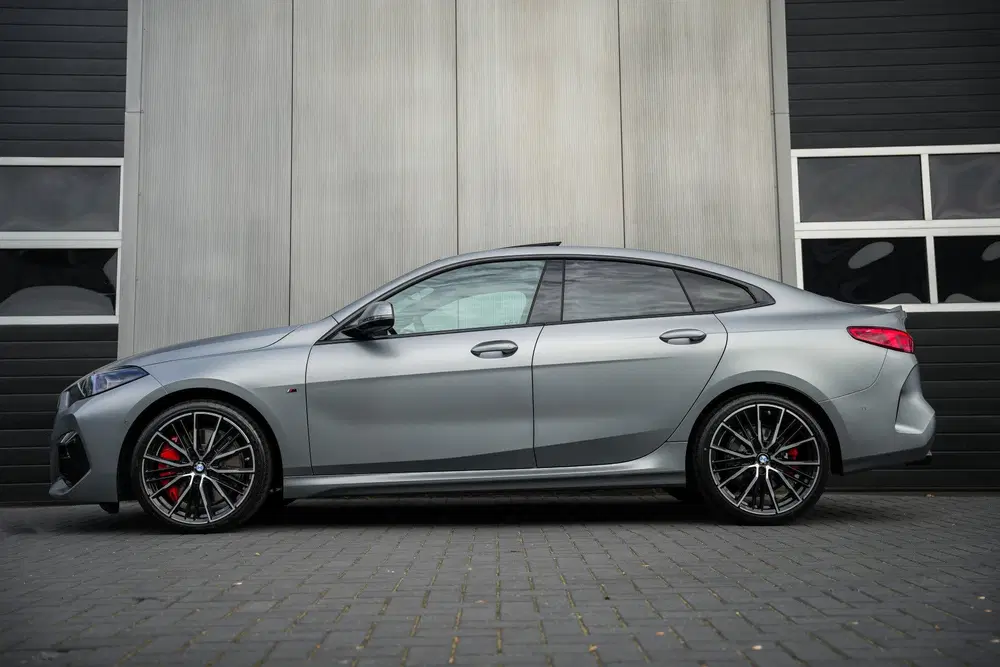 BMW 2-serie 2 Serie 220i 179 pk Gran Coupé M-Sportpakk uit 2025, foto 2