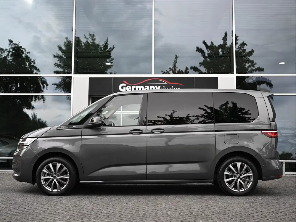 Volkswagen Multivan 1.4 eHybrid 219pk 7-Pers Energetic Pano uit 2021, foto 3