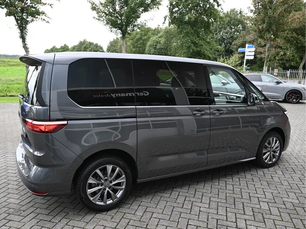 Volkswagen Multivan 1.4 eHybrid 219pk 7-Pers Energetic Pano uit 2021, foto 9