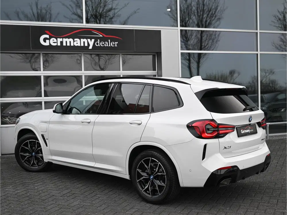 BMW X3 BMW X3 xDrive30e 292PK M-Sport Electr uit 2023, foto 11
