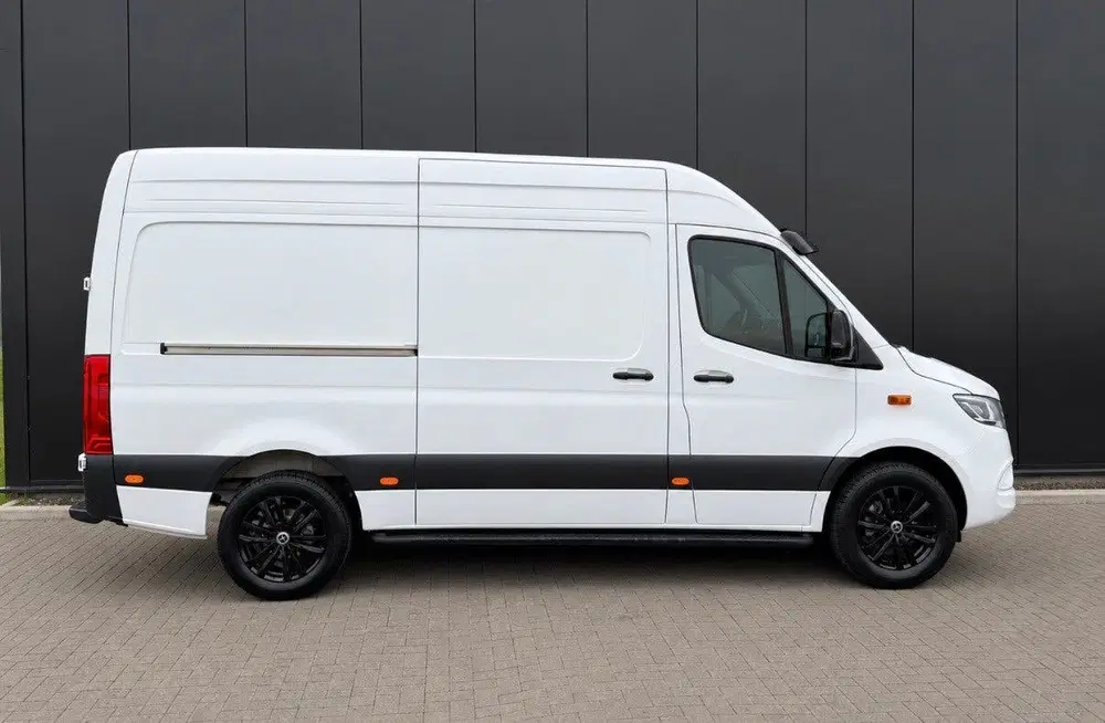 Mercedes-Benz Sprinter 317 CDI L2H2 FULL-LED NAVI CAMERA FAC uit 2024, foto 2