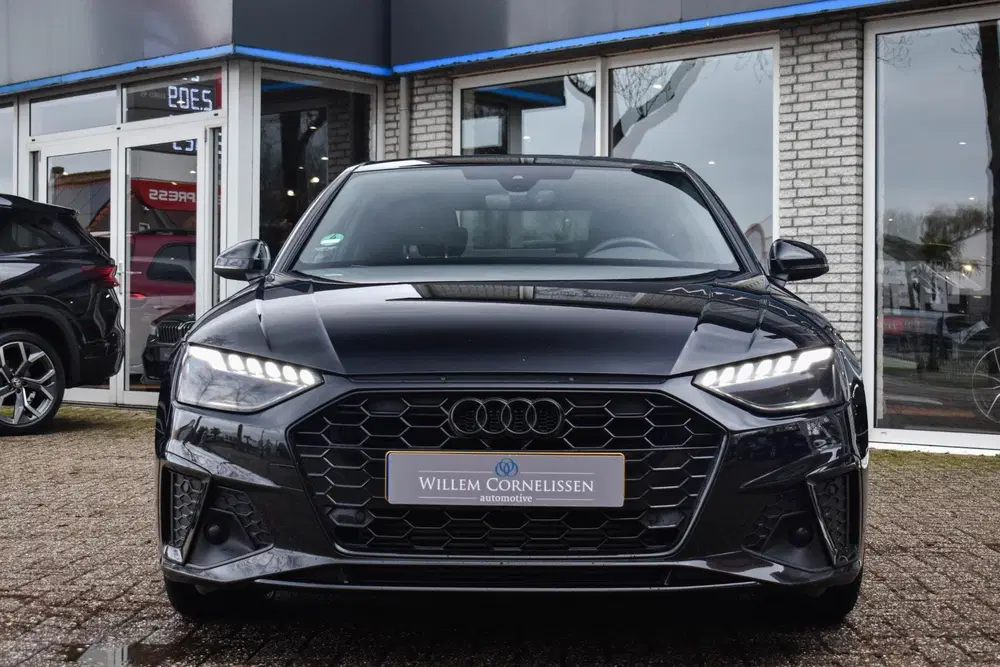 Audi A4 TFSI S-Line Aut. Virtual Stoelverwarmin uit 2023, foto 10