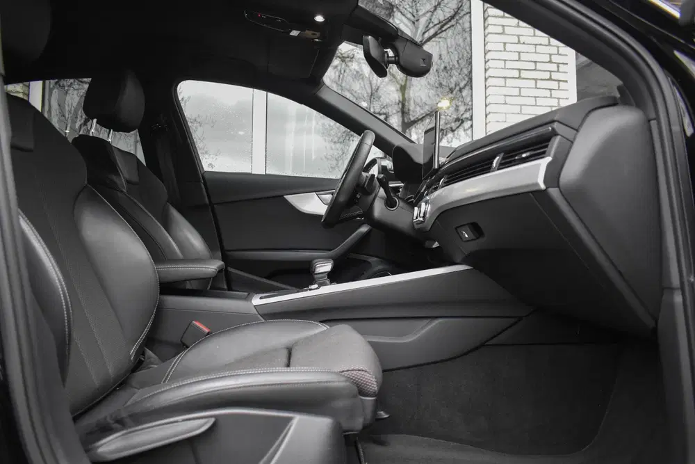 Audi A4 TFSI S-Line Aut. Virtual Stoelverwarmin uit 2023, foto 7