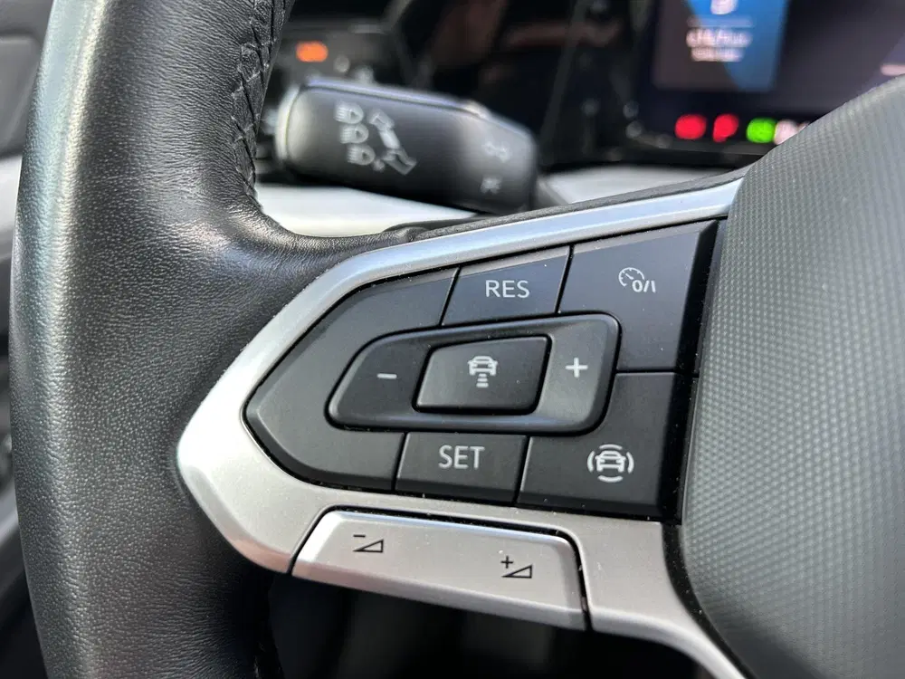 Volkswagen Golf 1.0 eTSI Life Business 110 PK uit 2023, foto 14