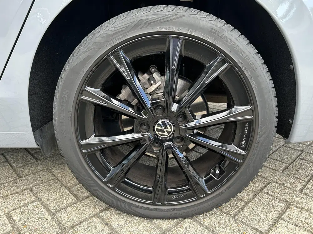 Volkswagen Golf 1.0 eTSI Life Business 110 PK uit 2023, foto 6