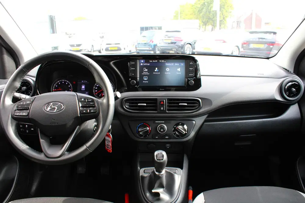 Hyundai i10 1.0 Comfort CRUISE CONTROL uit 2021, foto 14
