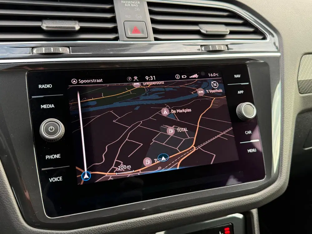 Volkswagen Tiguan 1.4 TSI eHybrid R-Line Business+ uit 2021, foto 14