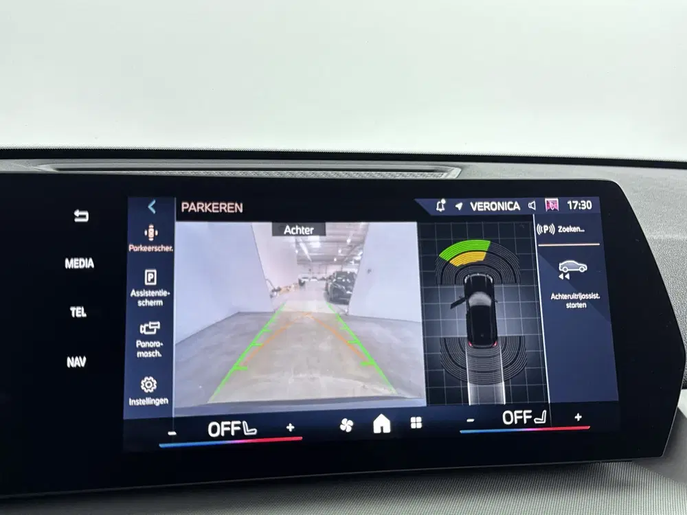 BMW X1 sDrive20i Automaat uit 2025, foto 11
