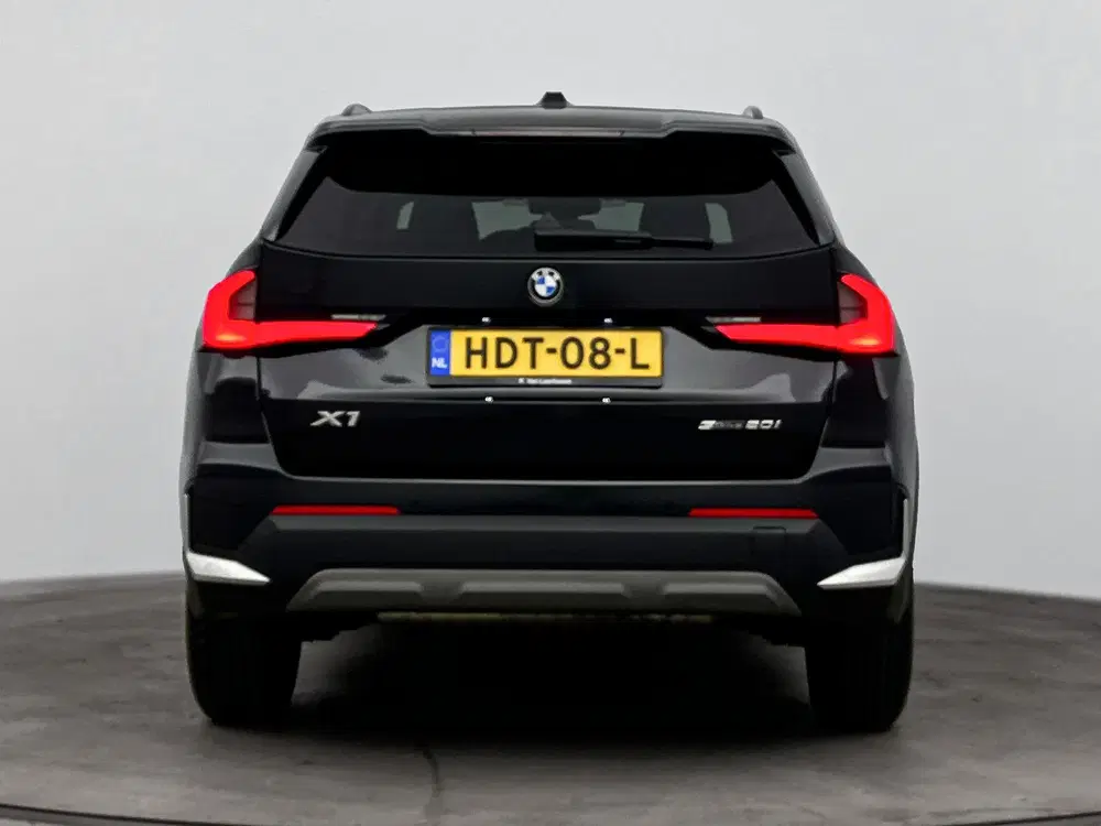 BMW X1 sDrive20i Automaat uit 2025, foto 3
