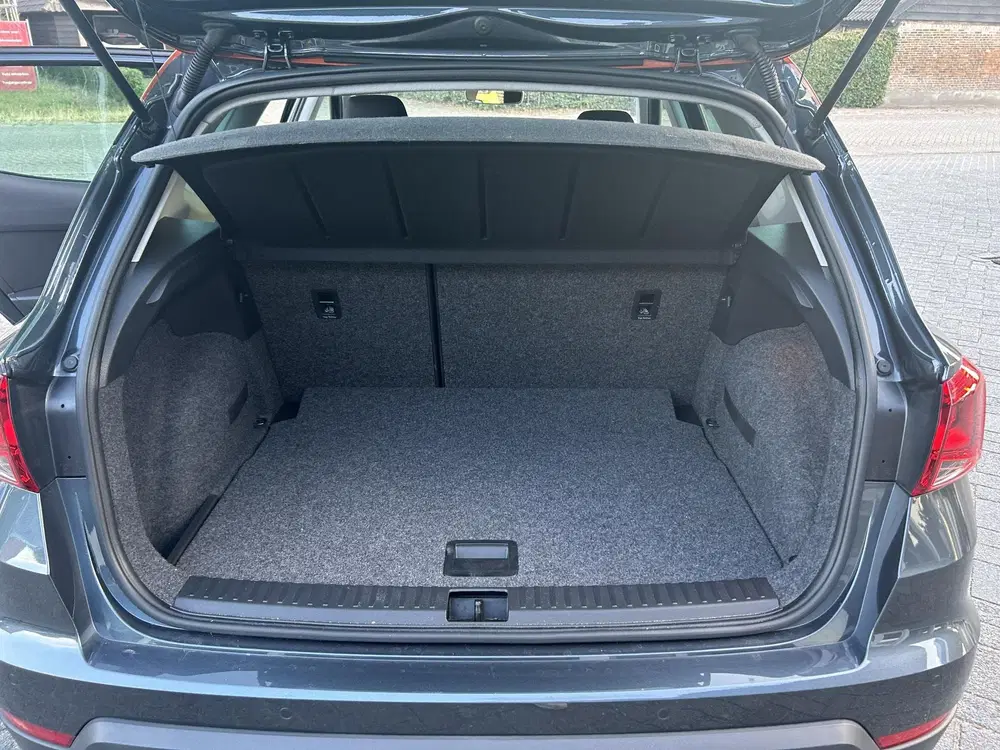 SEAT Arona 1.0 TSI Style Business Intense uit 2019, foto 9