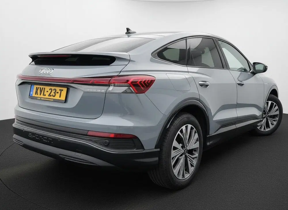 Audi Q4 e-tron 35 EDITION 170PK 55 kWh LEDER uit 2023, foto 3