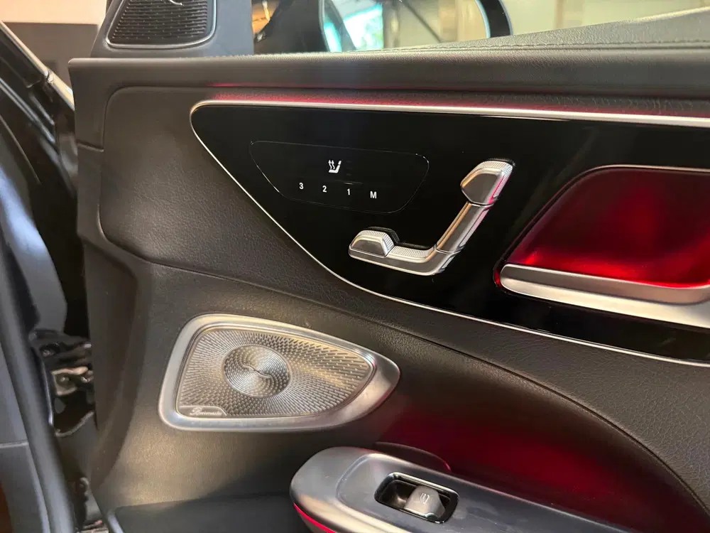 Mercedes-Benz C-Klasse 180 AMG Night Pano Memory 360Cam. Dis uit 2023, foto 7