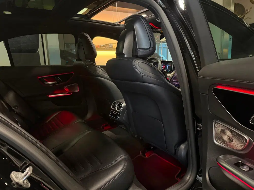 Mercedes-Benz C-Klasse 180 AMG Night Pano Memory 360Cam. Dis uit 2023, foto 8