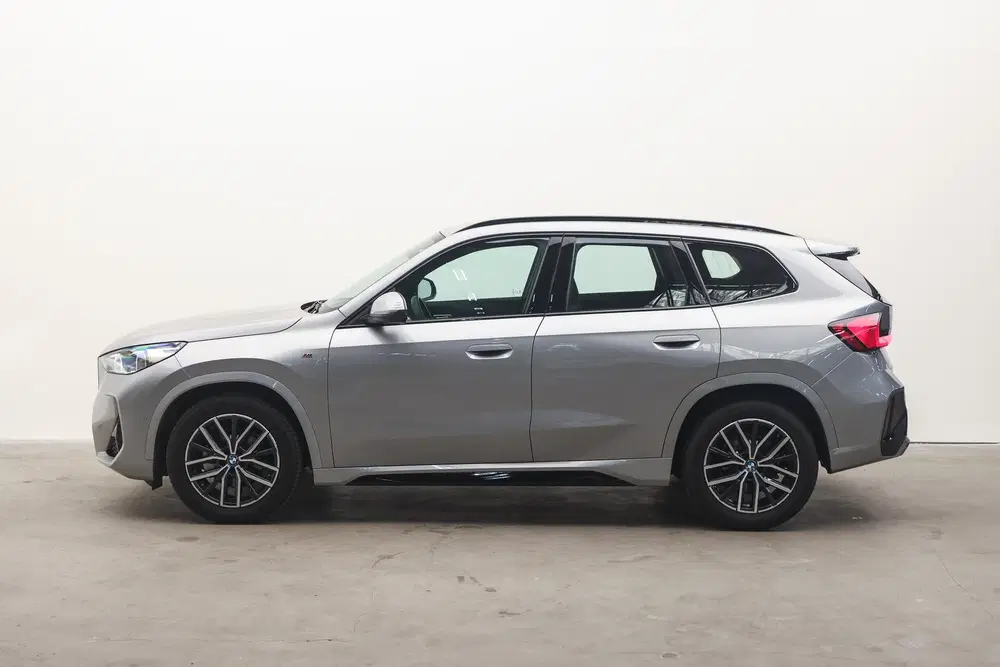 BMW X1 sDrive18i M Sport Automaat uit 2025, foto 6