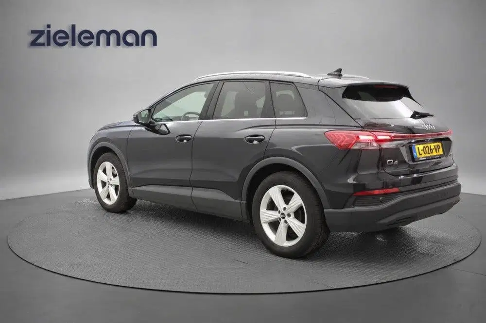 Audi Q4 e-tron 35 Launch edition 55 kWh uit 2021, foto 4