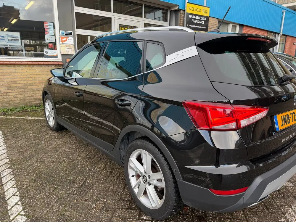 SEAT Arona 1.0 TSI Style Business Intense Plus uit 2021, foto 12