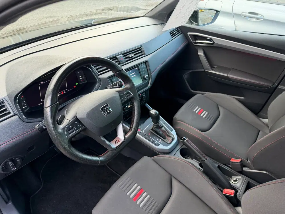 SEAT Arona 1.0 TSI Style Business Intense Plus uit 2021, foto 15