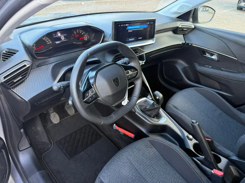 Peugeot 208 1.2 PureTech 75 Style uit 2025, foto 10