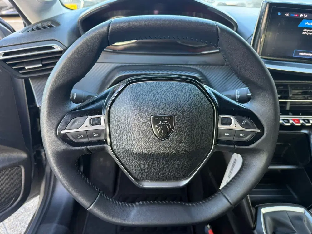 Peugeot 208 1.2 PureTech 75 Style uit 2025, foto 11