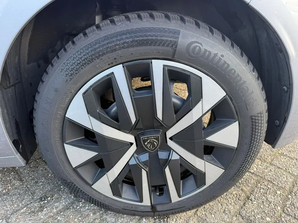 Peugeot 208 1.2 PureTech 75 Style uit 2025, foto 15