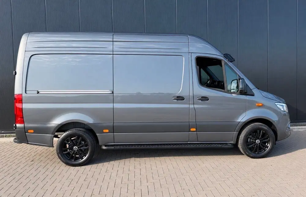 Mercedes-Benz Sprinter 317 CDI L2H2 AUTOMAAT FULL-LED NAVI C uit 2024, foto 3
