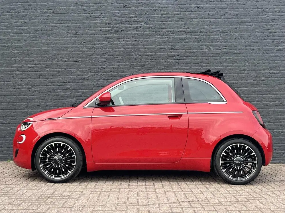 Fiat 500C La Prima 42 kWh SOH 95 uit 2024, foto 12