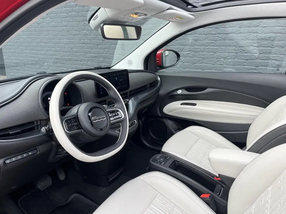 Fiat 500C La Prima 42 kWh SOH 95 uit 2024, foto 13