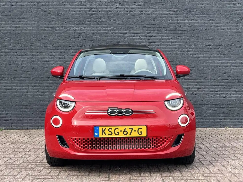 Fiat 500C La Prima 42 kWh SOH 95 uit 2024, foto 3