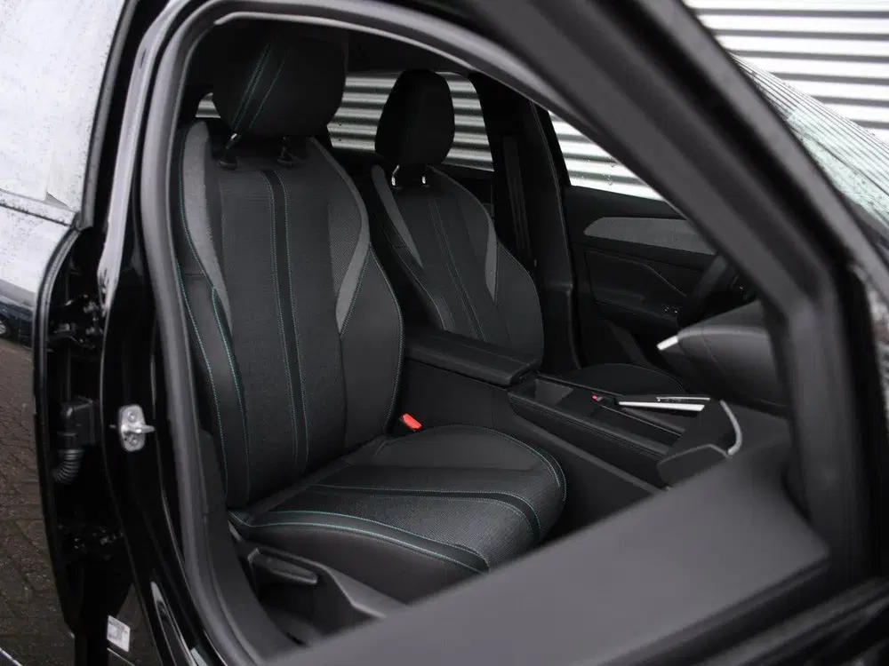Peugeot 308 SW Allure 1.2 Hybrid 145pk Automaat CAMERA uit 2024, foto 10