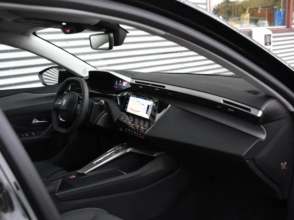 Peugeot 308 SW Allure 1.2 Hybrid 145pk Automaat CAMERA uit 2024, foto 9
