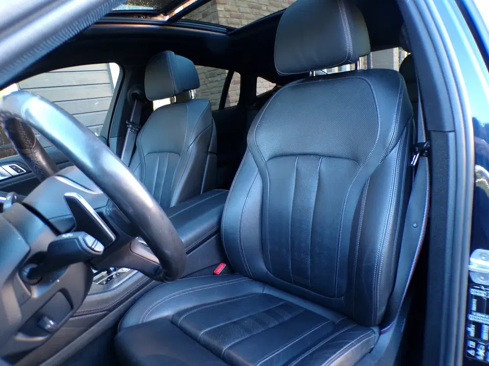 BMW X6 M50d High Executive Automaat uit 2020, foto 11