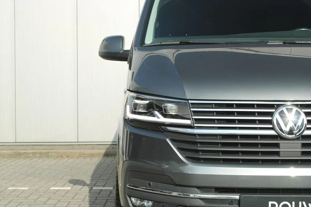Volkswagen Transporter 2.0 TDI 150pk DSG L2H1 28 Bulli uit 2022, foto 10
