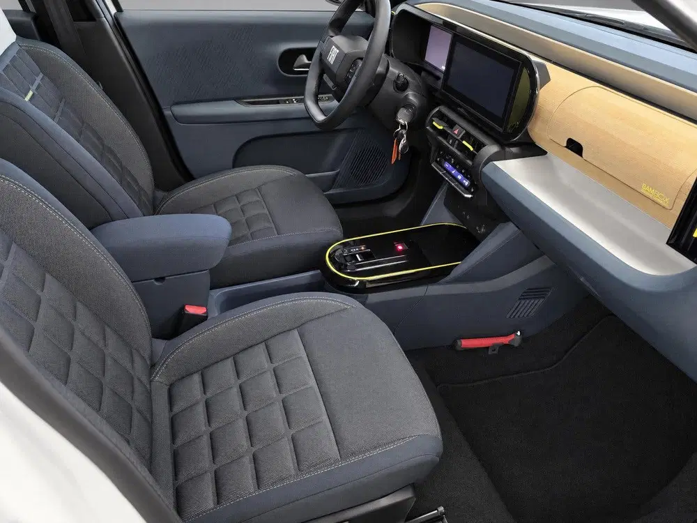 Fiat Grande Panda La Prima 11 kW 44 kWh LUXE PANDA uit 2025, foto 15