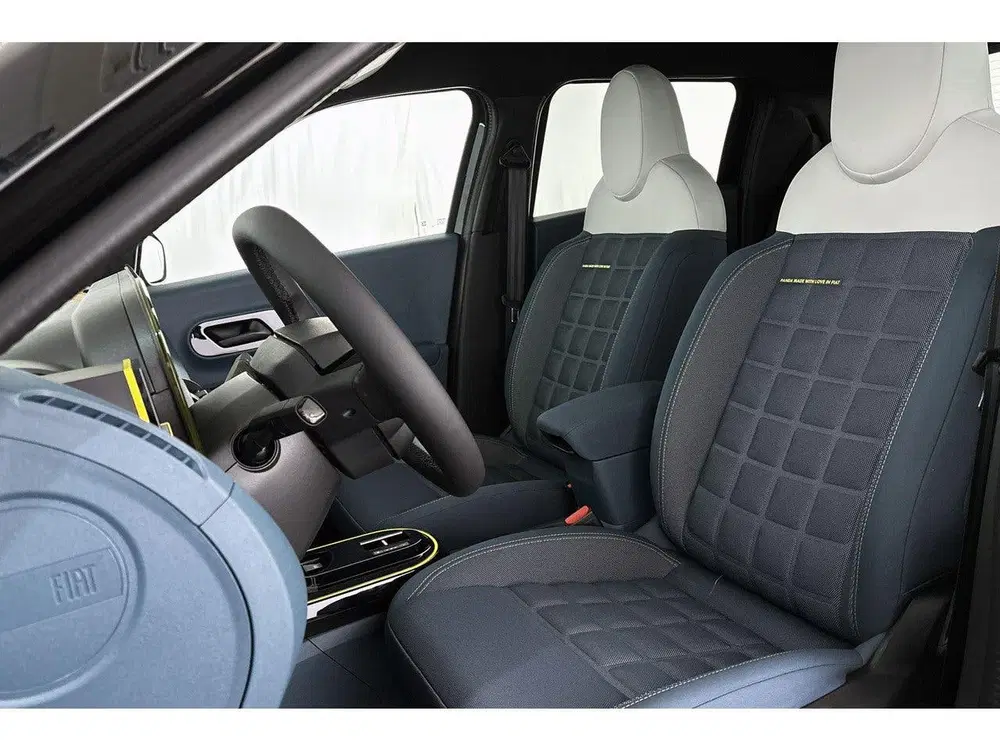 Fiat Grande Panda La Prima 11 kW 44 kWh Stuur-Stoelverwarmin uit 2026, foto 6
