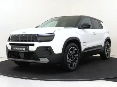 Jeep Avenger 1.2 e-Hybrid Summit uit 2025