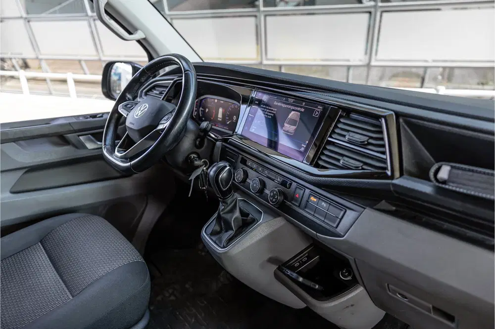 Volkswagen Transporter 2.0 TDI BULLI uit 2022, foto 11