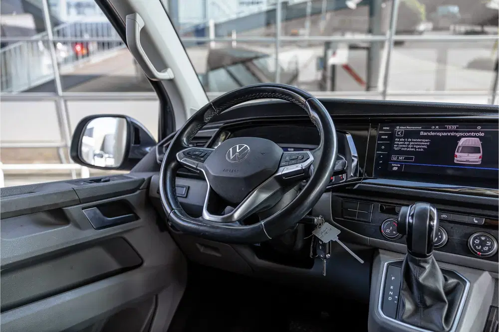 Volkswagen Transporter 2.0 TDI BULLI uit 2022, foto 12