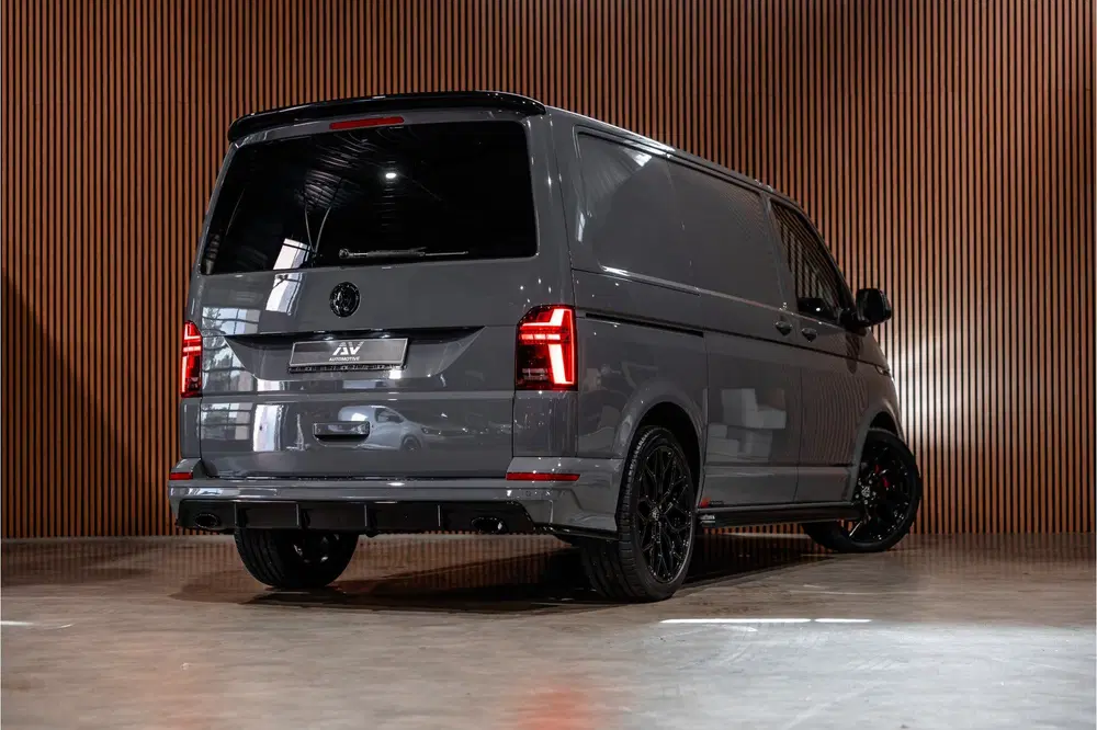Volkswagen Transporter 2.0 TDI BULLI uit 2022, foto 4