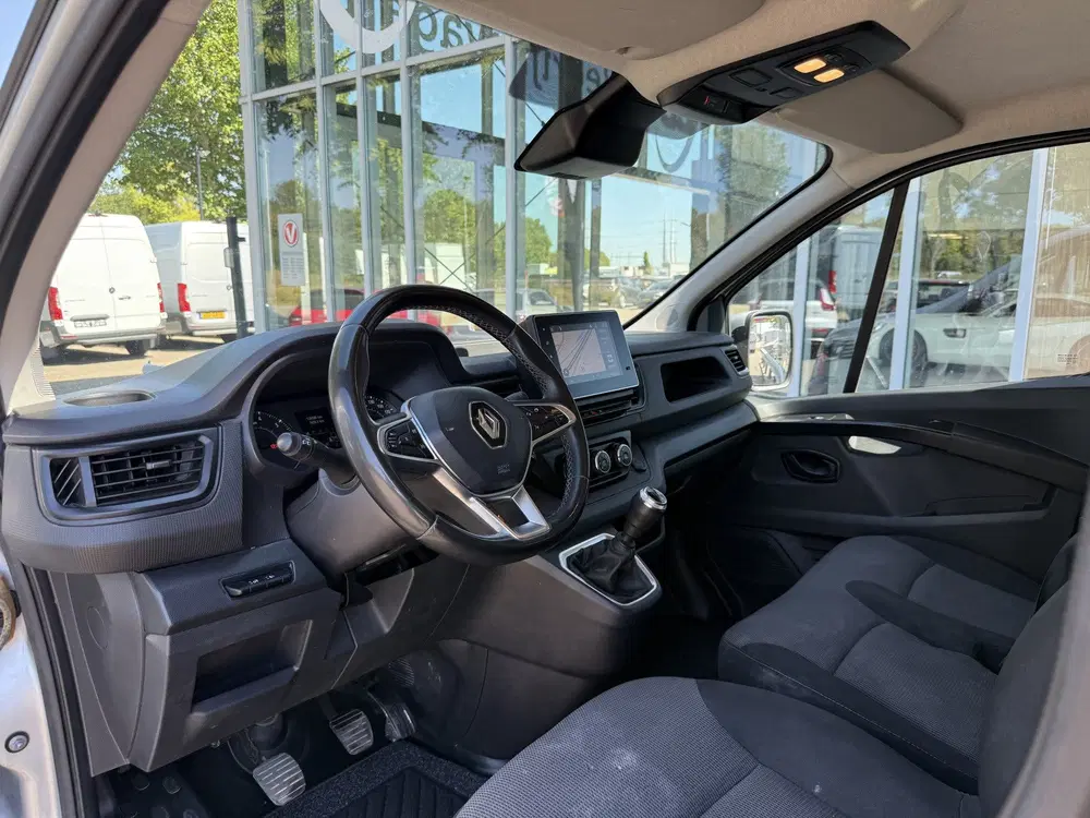 Renault Trafic 2.0 dCi 130 T29 L2H1 DC 6 Pers. Work Editi uit 2022, foto 13