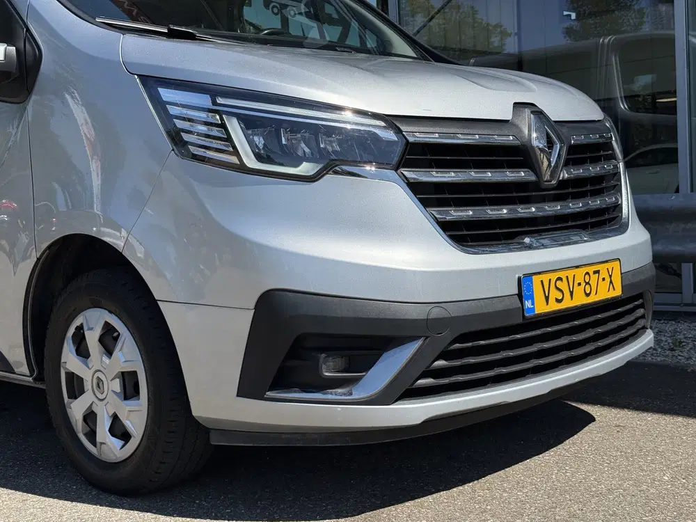 Renault Trafic 2.0 dCi 130 T29 L2H1 DC 6 Pers. Work Editi uit 2022, foto 6