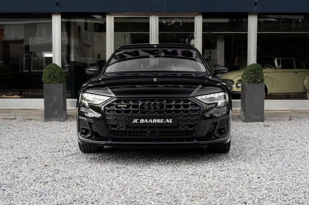 Audi A8 60 TFSI E QUATTRO uit 2022, foto 2