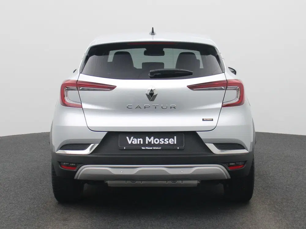 Renault Captur 1.6 E-Tech Plug-in Hybrid 160 techno uit 2023, foto 5
