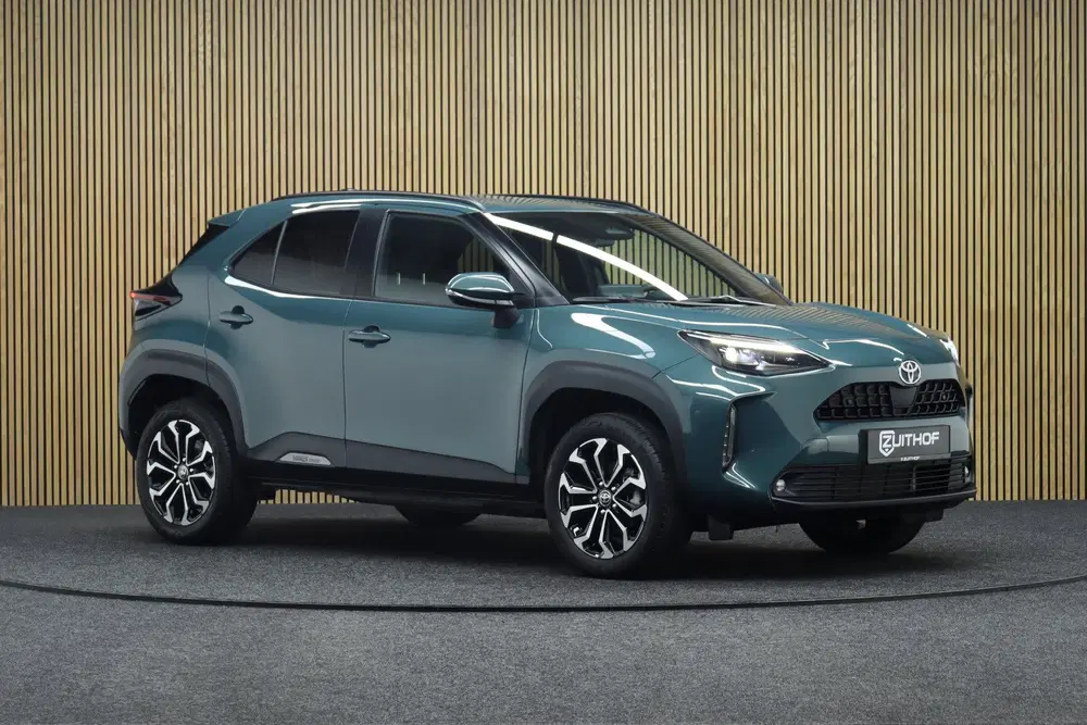 Toyota Yaris Cross 1.5 Hybrid 130 Dynamic + Comfort Pack uit 2025, foto 12