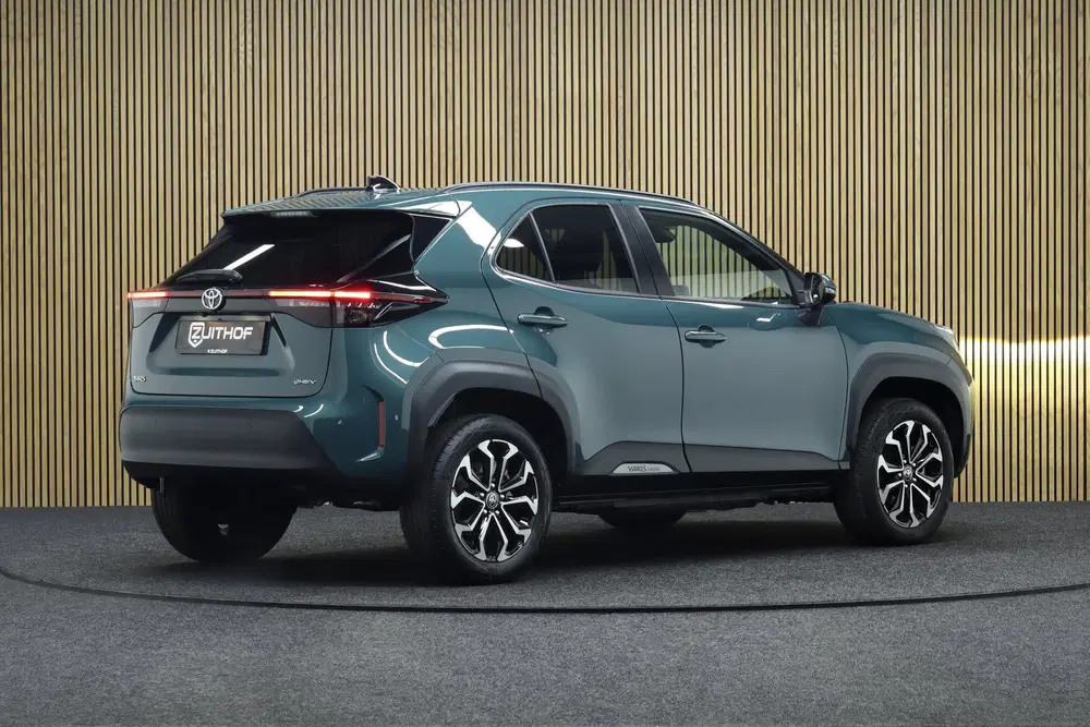 Toyota Yaris Cross 1.5 Hybrid 130 Dynamic + Comfort Pack uit 2025, foto 9