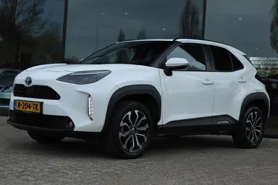 Toyota Yaris Cross 1.5 HYBRID DYNAMIC uit 2022