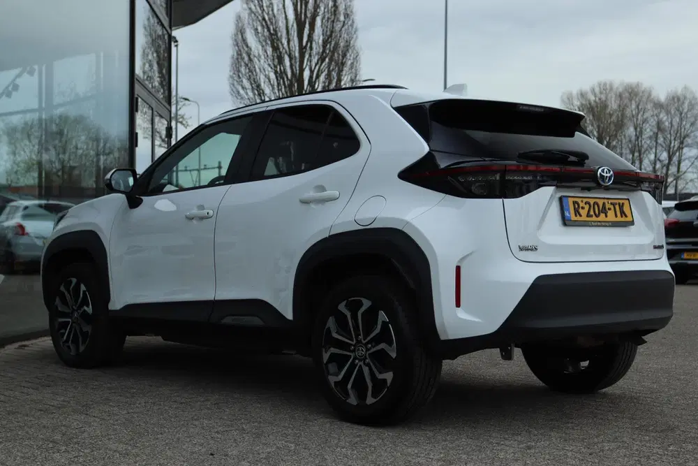 Toyota Yaris Cross 1.5 HYBRID DYNAMIC uit 2022, foto 11