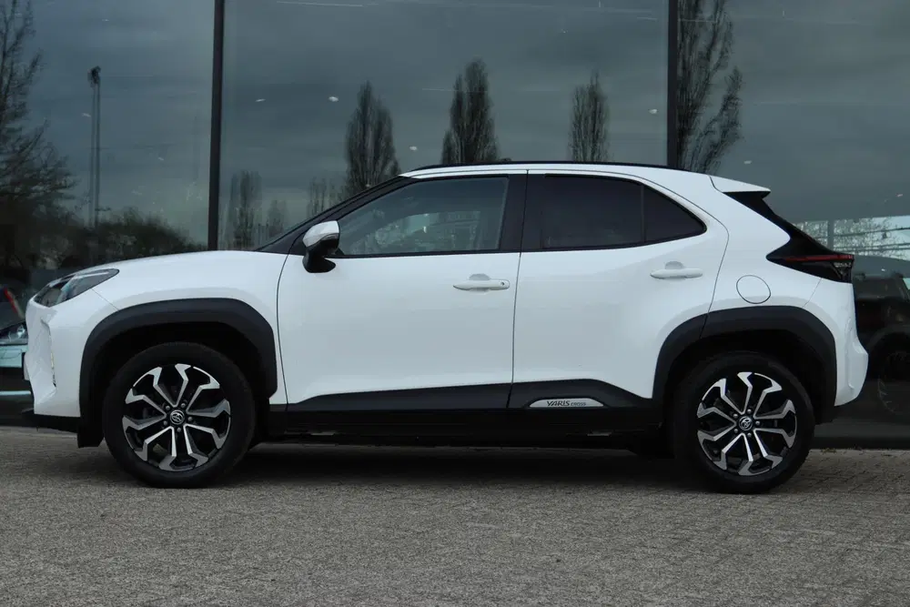 Toyota Yaris Cross 1.5 HYBRID DYNAMIC uit 2022, foto 12