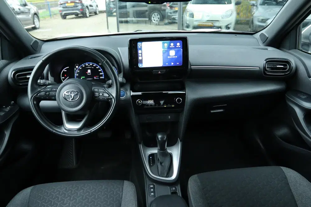 Toyota Yaris Cross 1.5 HYBRID DYNAMIC uit 2022, foto 13