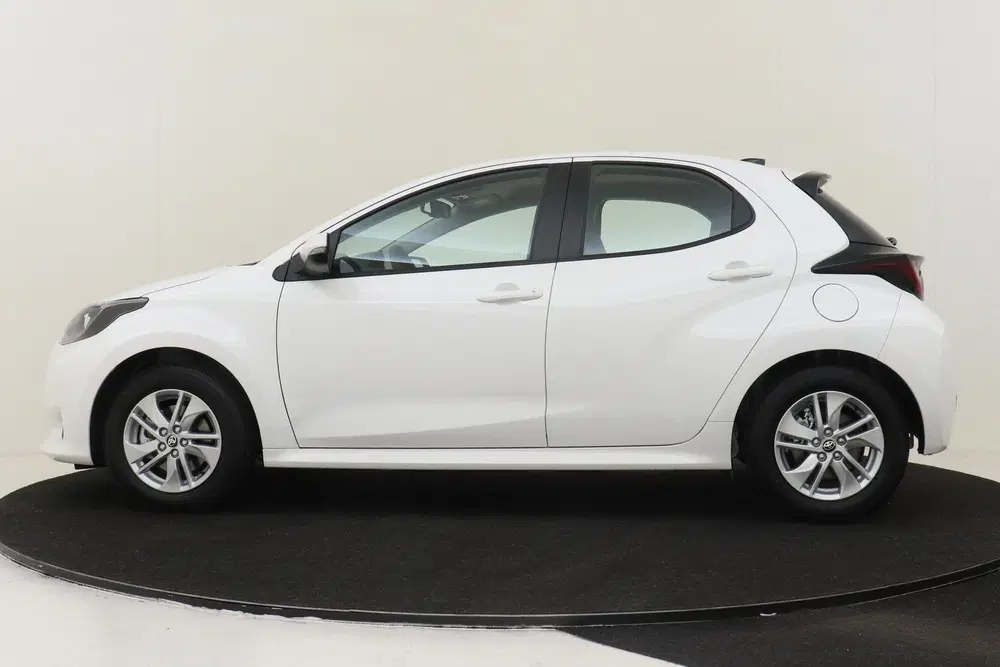 Toyota Yaris 1.5 HYBRID 115 ACTIVE -CAMERA uit 2026, foto 7