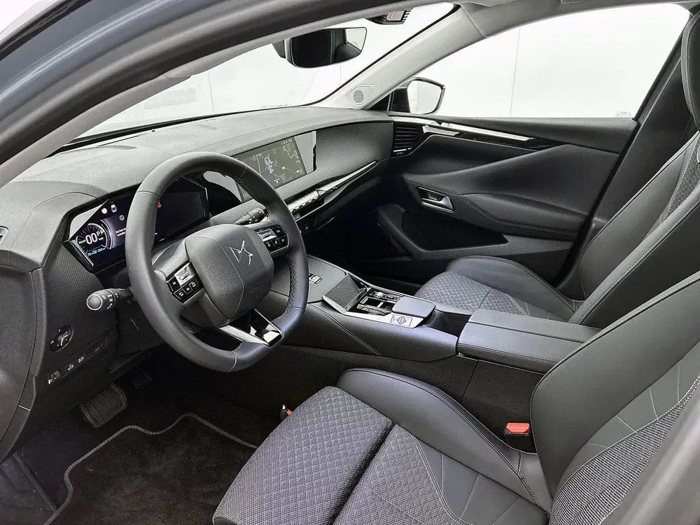 DS Automobiles N°4 DS N°4 E-Tense 213pk Pallas Tech Pack 58.3 uit 2026, foto 10